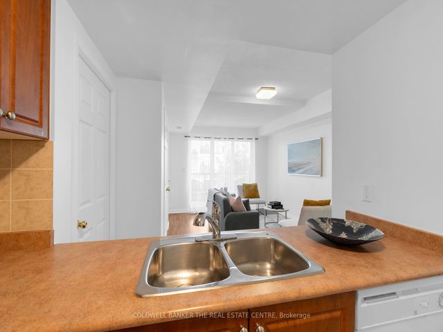 2057 - 3047 Finch Ave W