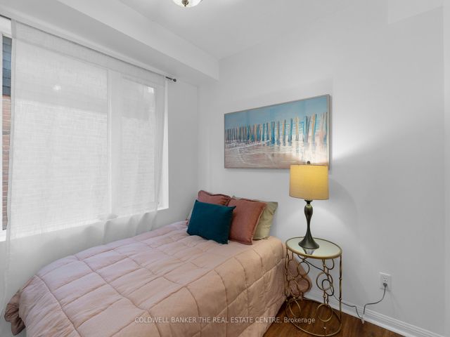 2057 - 3047 Finch Ave W