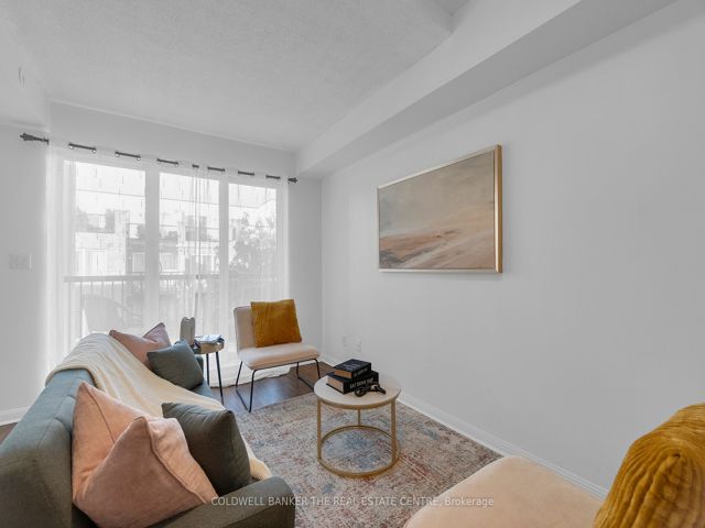 2057 - 3047 Finch Ave W