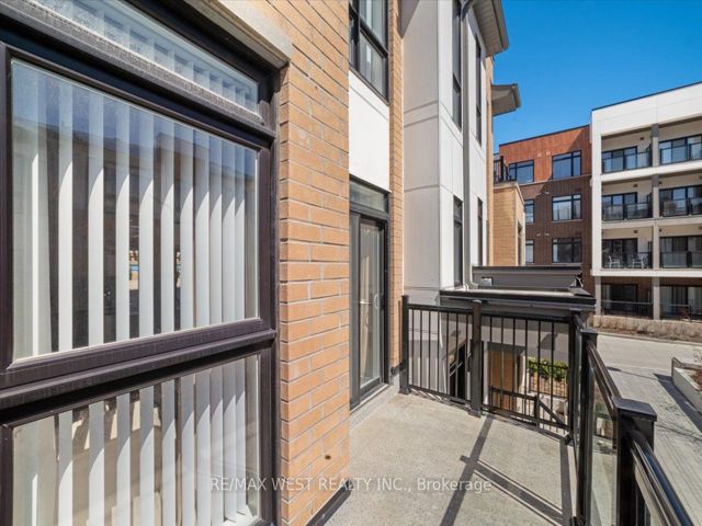 214 - 150 Canon Jackson Dr