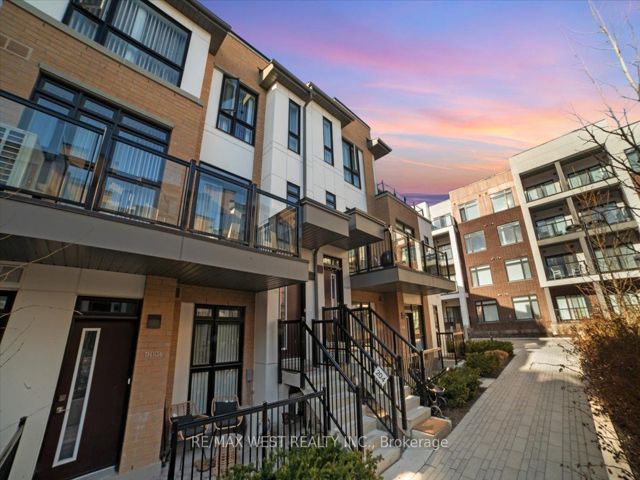214 - 150 Canon Jackson Dr
