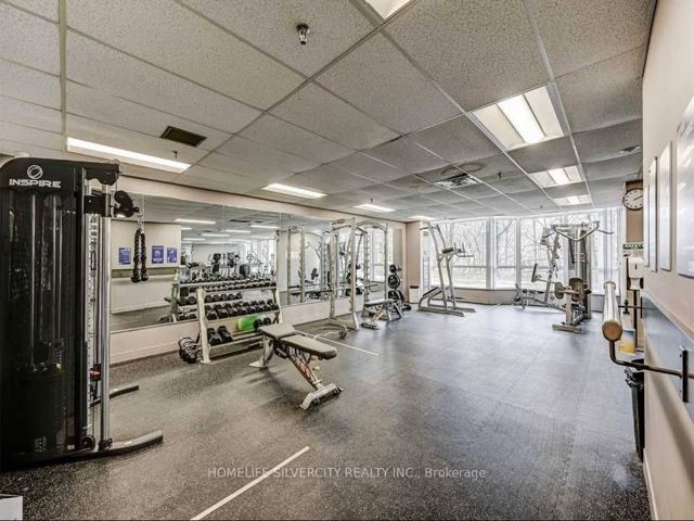 1004 - 5 Rowntree Rd