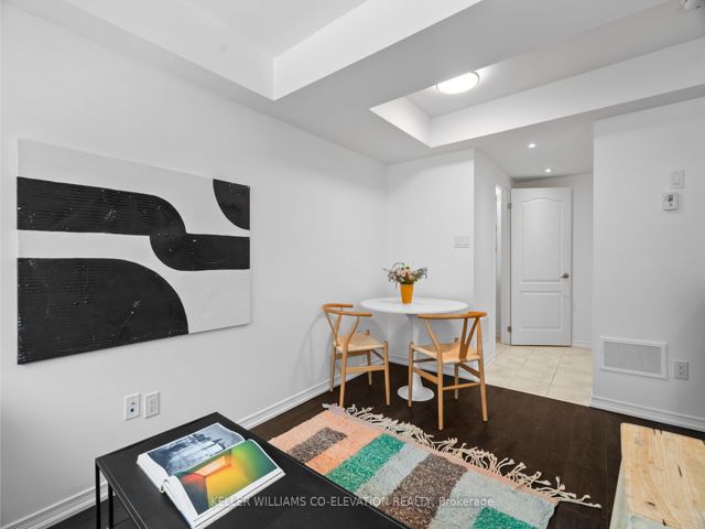 217 - 7 Applewood Lane