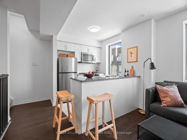 217 - 7 Applewood Lane
