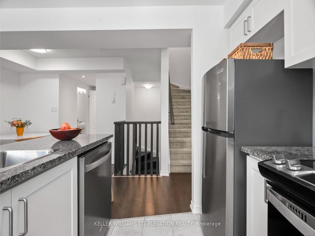 217 - 7 Applewood Lane