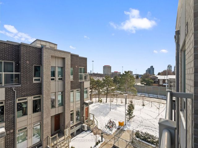 217 - 7 Applewood Lane