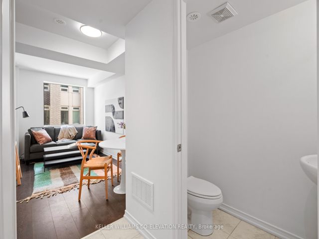 217 - 7 Applewood Lane