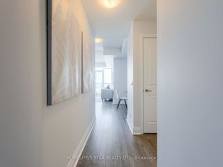 2103 - 17 Zorra St