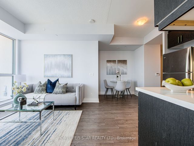 2103 - 17 Zorra St