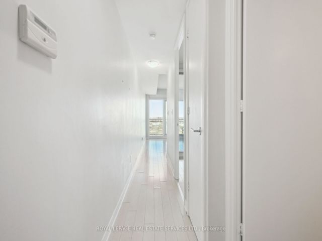 923 - 165 Legion Rd N