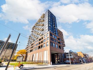 1001 - 270 Dufferin St