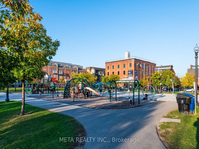 14 - 25 Foundry Ave