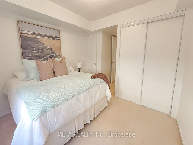 14 - 25 Foundry Ave