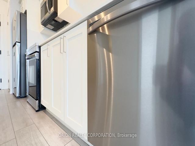 615 - 556 Marlee Ave