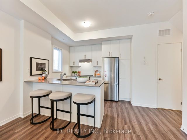 12 - 260 Twelfth St