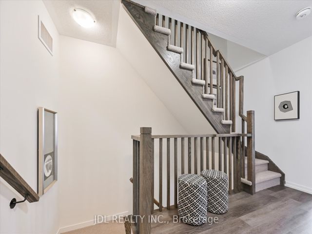 12 - 260 Twelfth St