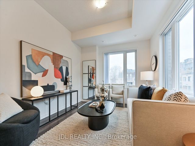 12 - 260 Twelfth St