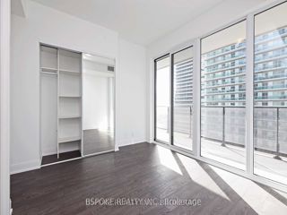 807 - 70 Annie Craig Dr