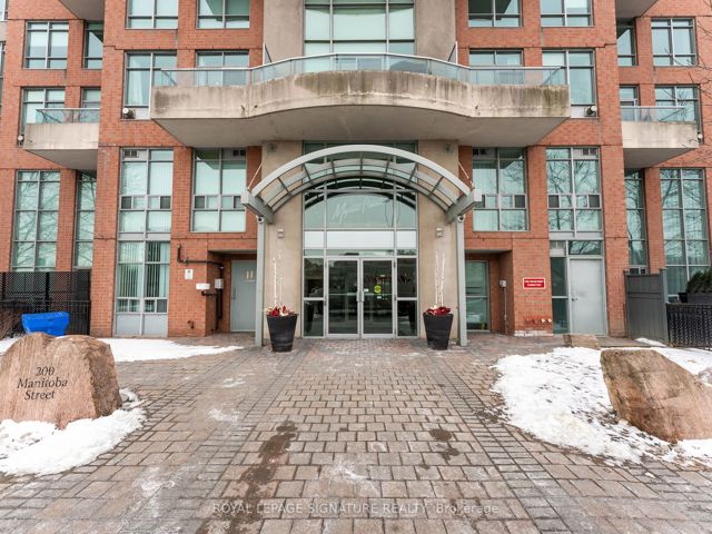 620 - 200 Manitoba St