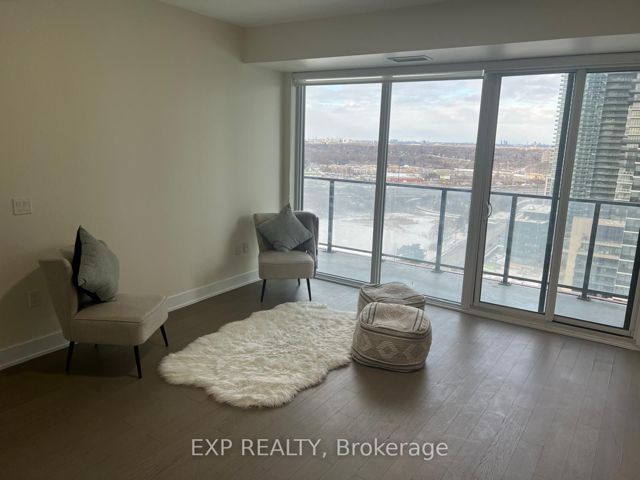 1913 - 30 Shore Breeze Dr