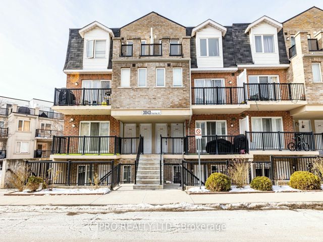 2029 - 3043 Finch Ave W