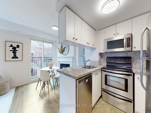 1019 - 18 Laidlaw St