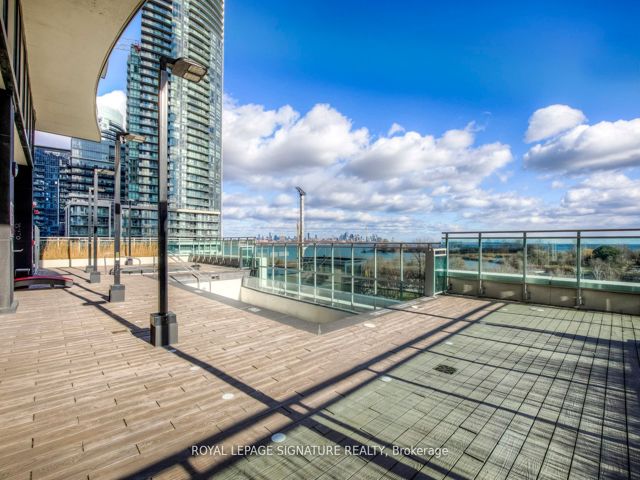 1502 - 33 Shore Breeze Dr