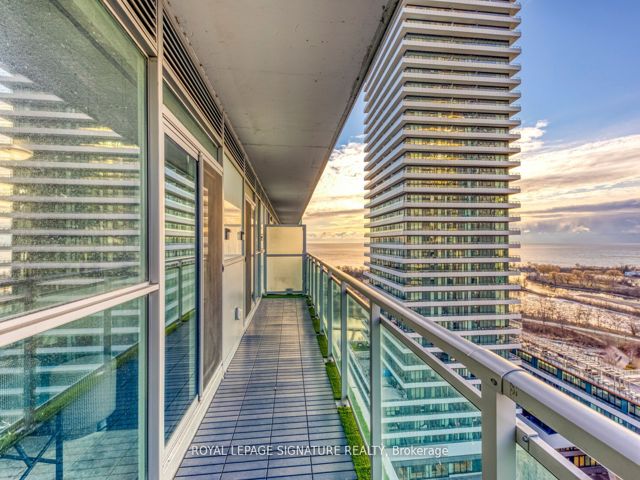 1502 - 33 Shore Breeze Dr