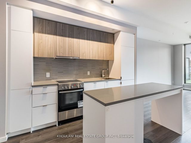204 - 7 Smith Cres