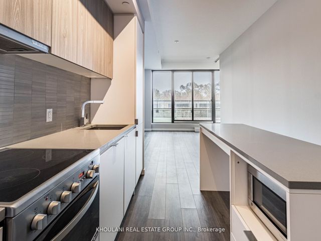 204 - 7 Smith Cres