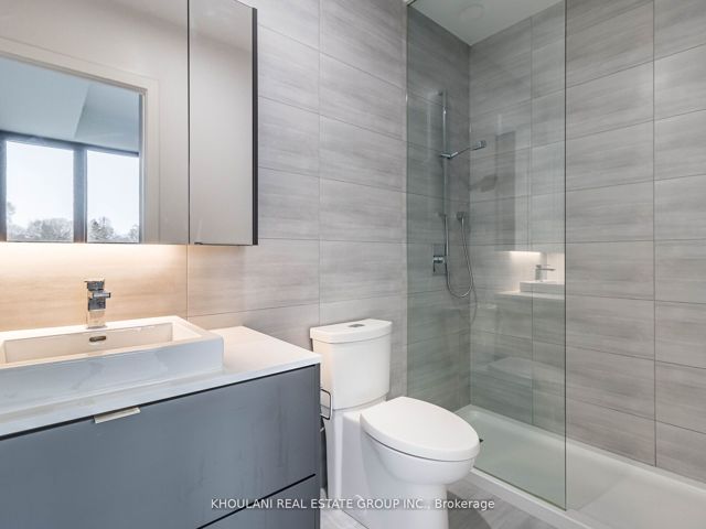 204 - 7 Smith Cres