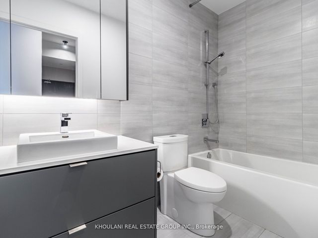 204 - 7 Smith Cres