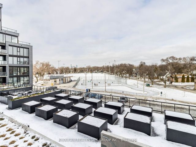204 - 7 Smith Cres