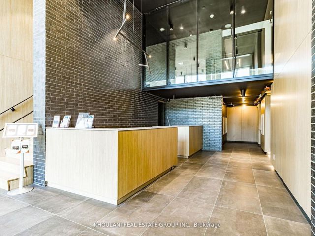 204 - 7 Smith Cres