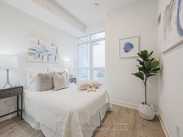 701 - 10 Wilby Cres