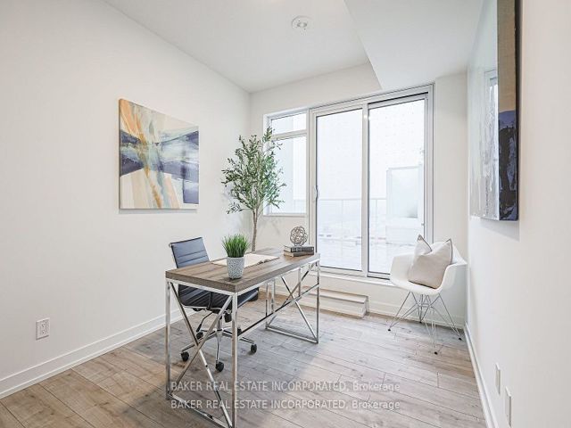 701 - 10 Wilby Cres