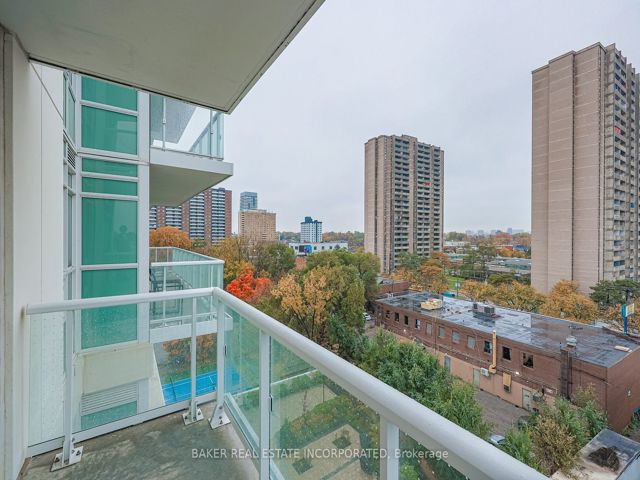701 - 10 Wilby Cres