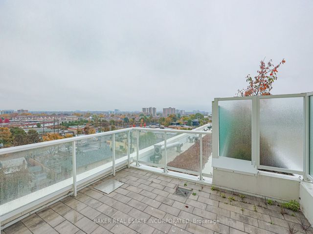 701 - 10 Wilby Cres