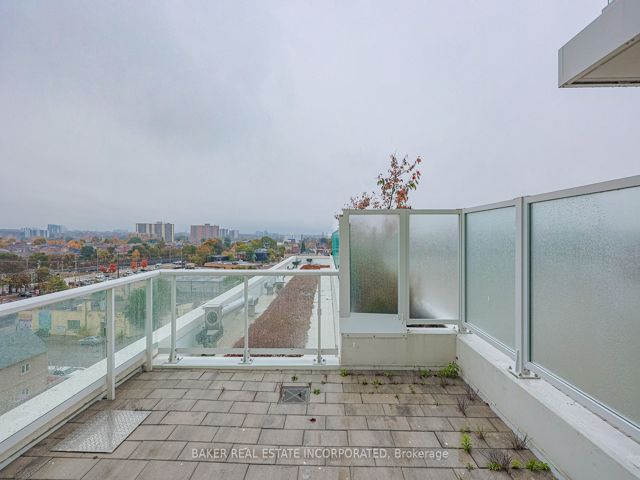 701 - 10 Wilby Cres