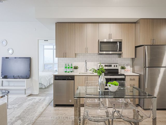 701 - 10 Wilby Cres