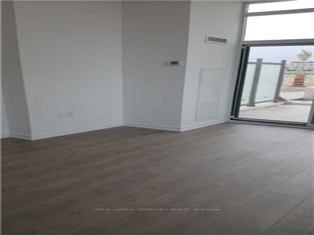 308 - 1410 Dupont Rd E