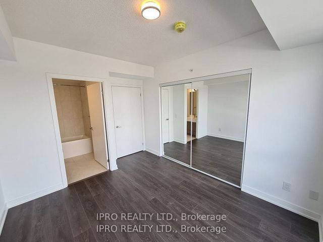 1102 - 30 Samuel Wood Way