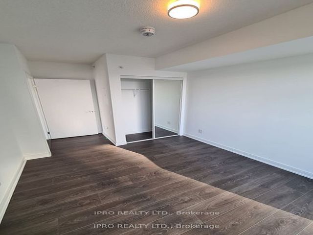 1102 - 30 Samuel Wood Way