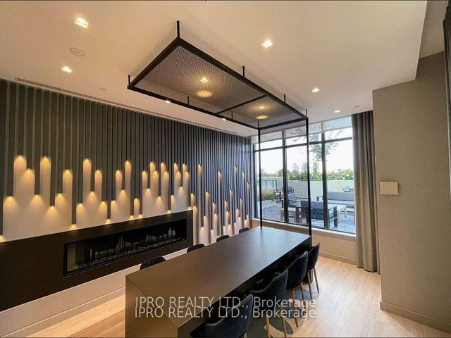 1102 - 30 Samuel Wood Way