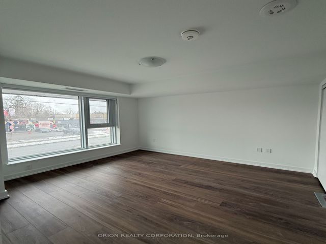 219 - 556 Marlee Ave