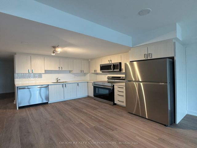 219 - 556 Marlee Ave