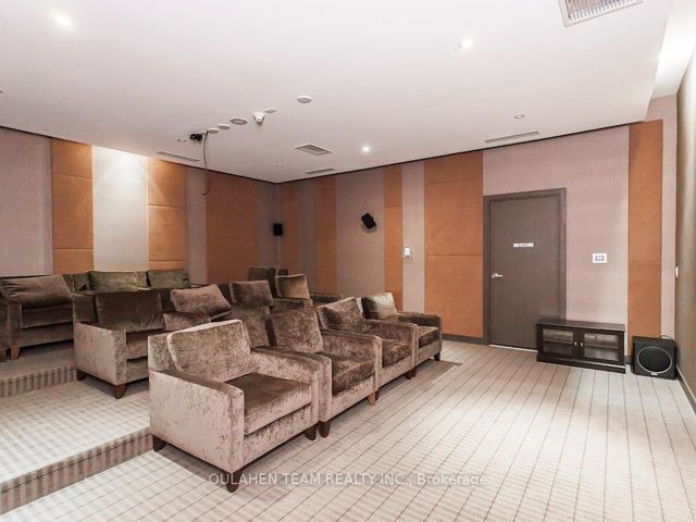 4301 - 2230 Lake Shore Blvd W