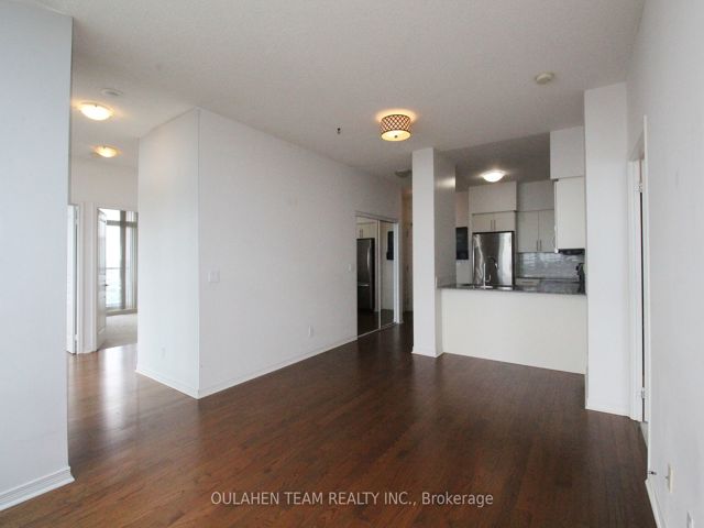 4301 - 2230 Lake Shore Blvd W