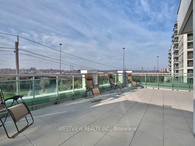 405 - 16 Brookers Lane