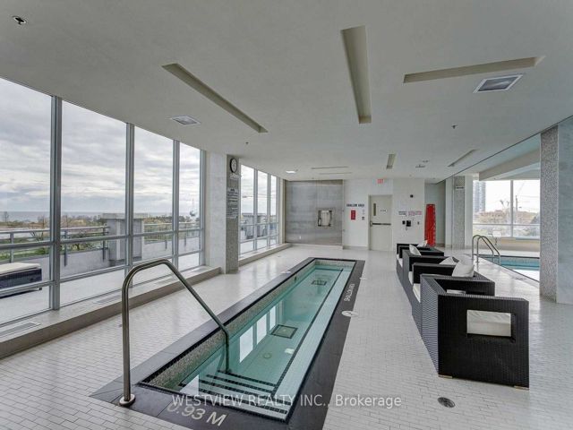 405 - 16 Brookers Lane